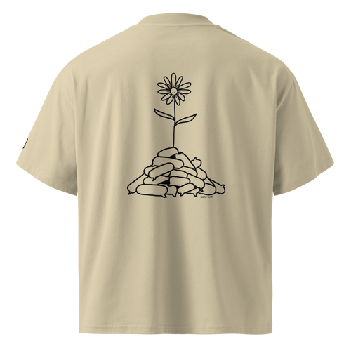 I bloom in weird conditions oversized t-shirt in Stone.