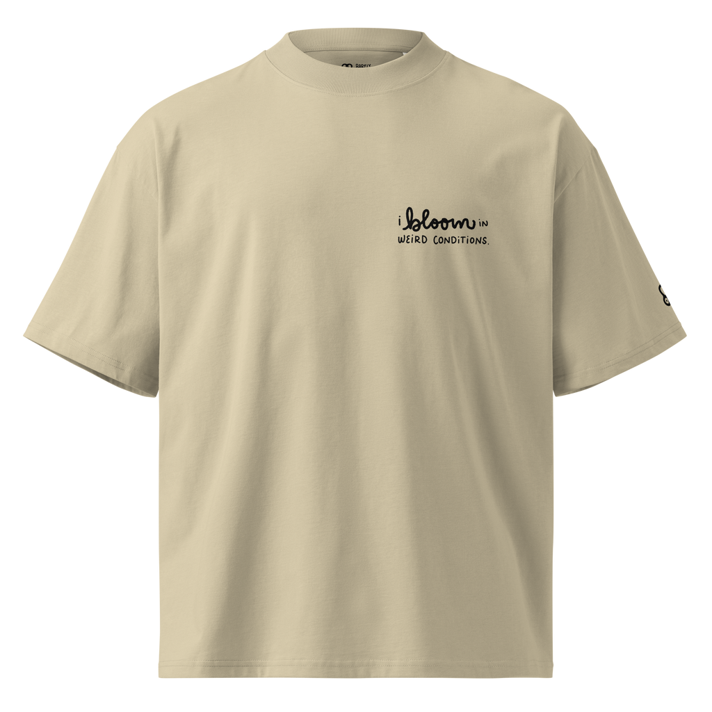 I bloom in weird conditions oversized t-shirt in Stone.